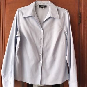 ⭐️⭐️ Jones Wear button up blouse